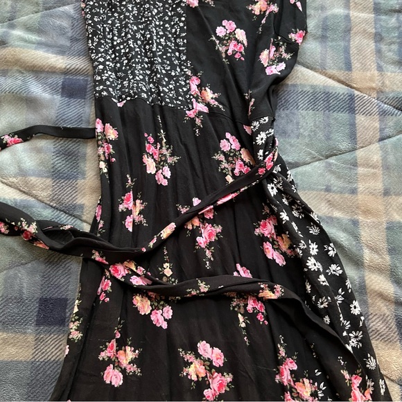 Topshop Floral Midi Dress - Picture 4 of 6
